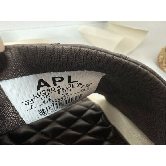 NWT APL Women's Lusso Slide - Discontinued Color - Picture 3 of 8